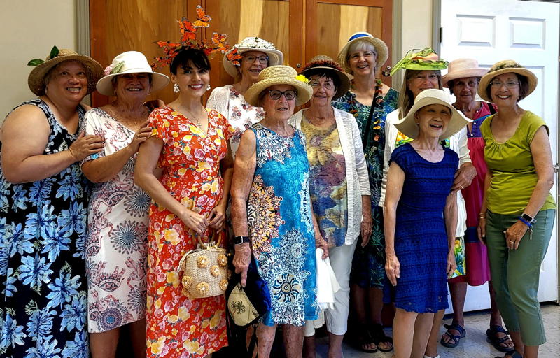 Women of the Lutheran Church of Honolulu decked out in their Easter bonnets. Looking beautiful, ladies!